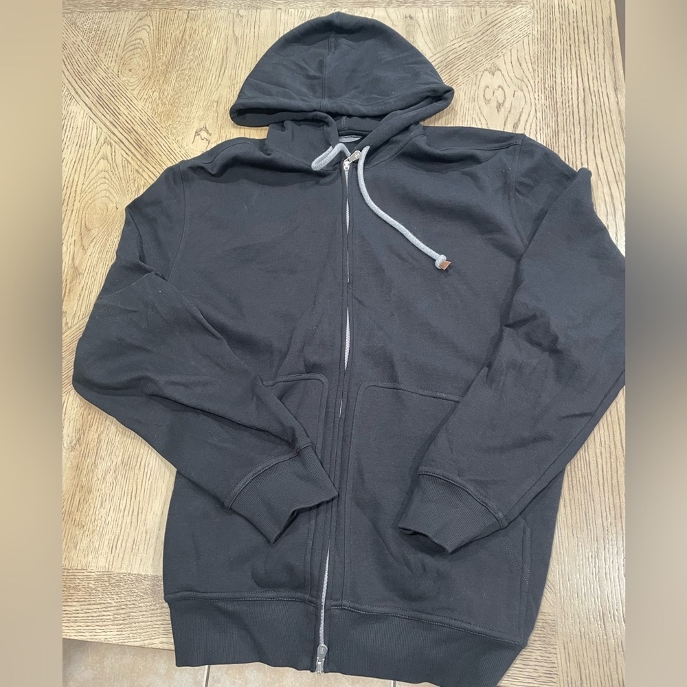 Brunello Cucinelli hoodie %100 Authentic (l only used 2 days